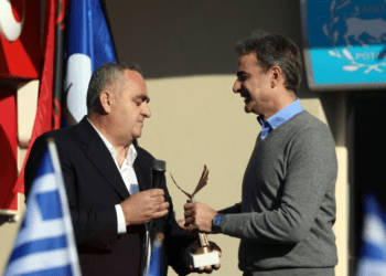 Όχι μόνο πόσο, αλλά και τι παράγουμε