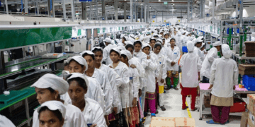 Ινδία: Οι δύο όψεις μιας ανερχόμενης υπερδύναμης