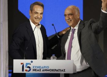 ΝΔ: Παζάρια, συμφωνίες και ασυμφωνίες με εσωκομματική αντιπολίτευση και διαπλοκή