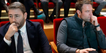 Ευρωεκλογές: Οι ετερόκλητοι «μνηστήρες» των δεξιών απωλειών της ΝΔ