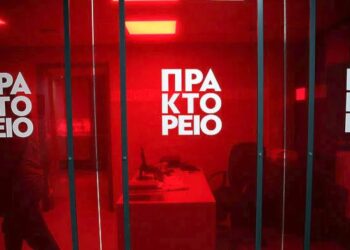Η κυβέρνηση επιβραβεύει τους δημοσιογράφους κρατικών ΜΜΕ με αύξηση ένα ευρώ στα κουπόνια!