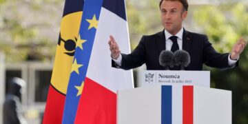 Νέα Καληδονία: Τι δουλειά έχει η Γαλλία στον Ειρηνικό;