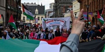 37 «κατασκευαστές πλυντηρίων» συνιστούν Eurovision…αυτοί ξέρουν!