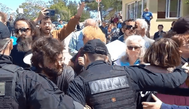 ΑΝΤΑΡΣΥΑ Λέσβου: Χαιρετίζουμε τη μαζική και μαχητική διαμαρτυρία υγειονομικών και εργαζομένων – Πρόκληση οι ύβρεις Γεωργιάδη