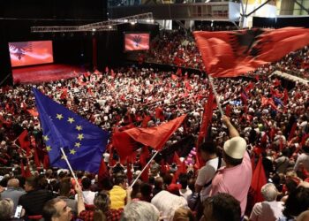 7+1 σημεία για την επίσκεψη του Έντι Ράμα