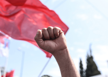 To prin.gr συμμετέχει στην 24ωρη απεργία για την Πρωτομαγιά