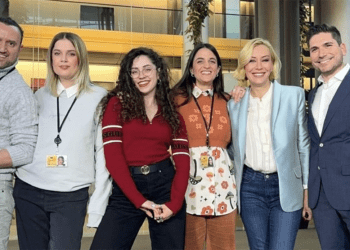 Η «σφήνα» των influencers στα παραδοσιακά μίντια