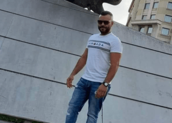 Ένα χαστούκι στον ρατσισμό
