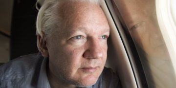 Τζούλιαν Ασάνζ: Ελεύθερος μετά από πέντε χρόνια φυλάκισης