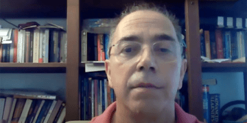 Θανάσης Κούρκουλας-Κόκκινο Νήμα: Κριτική Ψήφος στην ΑΝΤΑΡΣΥΑ -Ανατρεπτική Συνεργασία (Βίντεο)