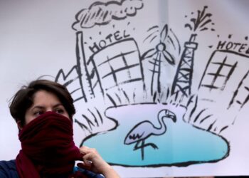Η ΕΕ «σκοτώνει» και το περιβάλλον – Μιλούν: Κώστας Βουρεκάς, Σωτήρης Λιαμπότης