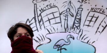 Η ΕΕ «σκοτώνει» και το περιβάλλον – Μιλούν: Κώστας Βουρεκάς, Σωτήρης Λιαμπότης