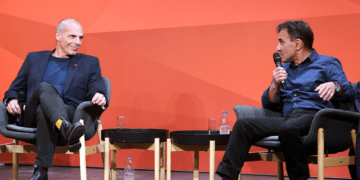 Λαπαβίτσας-ΜέΡΑ25: «Έξω από το ευρώ;» – Αυτά τα λέγαμε το 2015!