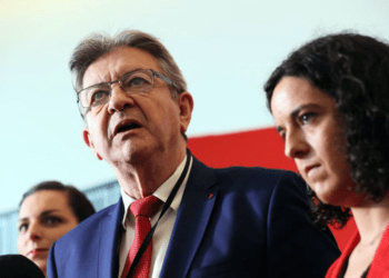 Η Γαλλία μετά τις εκλογές: Σημαδεμένη τράπουλα,  σε δεξιό τραπέζι