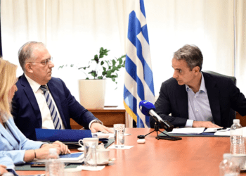 Το ρεύμα «καίει», η θάλασσα προς τα νησιά… απροσπέλαστη
