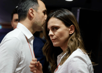 Νέα Αριστερά: Χάνοντας… το δάσος για τα αίτια της βαριάς ήττας