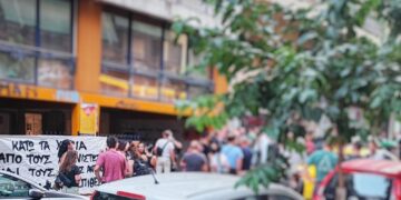 Το ΝΑΡ καταγγέλλει την έφοδο αστυνομικών στα γραφεία και σε σπίτια μελών της «Ταξικής Αντεπίθεσης»