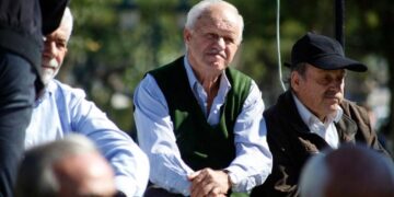 Εκμεταλλευόμενοι συνταξιούχοι: Γηράσκω αεί… εργαζόμενος
