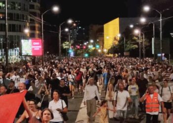 Στους δρόμους οι Σέρβοι ενάντια στην εξόρυξη λιθίου