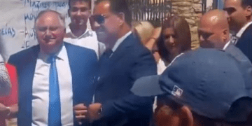 Γιούχα για τον Άδωνι: Ούτε στη Λέρο, ούτε πουθενά