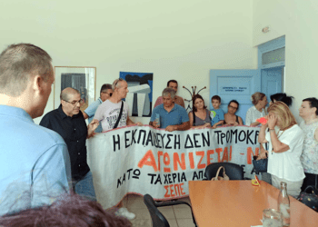 Καλοκαιρινοί εκβιασμοί και απειλητικά «ραβασάκια» από την κυβέρνηση για την αξιολόγηση