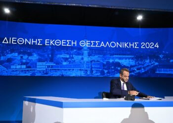 Μητσοτάκης-ΔΕΘ:  Χωρίς «αλόγιστες  παροχές»,  αλλά με όργιο  εξοπλισμών
