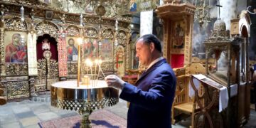 Α.Γεωργιάδης:«Κατέφυγα στην εκκλησία για να γλιτώσω από τους ΑΝΤΑΡΣΥες συνδικαλιστές του Ασκληπιείου»!