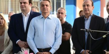 Εκπαιδευτικοί απέναντι από τον Μητσοτάκη (βίντεο)