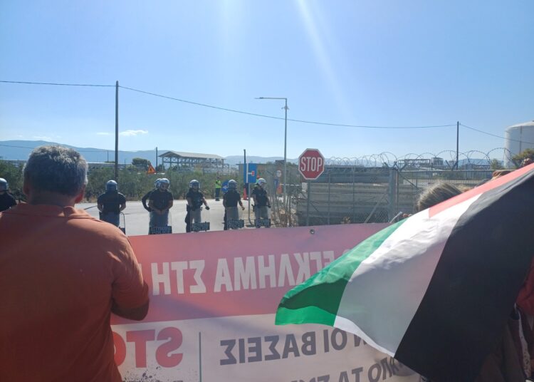 Όχι καύσιμα στη γενοκτονία! – Δυναμική κινητοποίηση σε Motor Oil και Αγ. Θεοδώρους (φωτο/βίντεο) – ενημέρωση