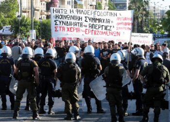 Εργατικό κίνημα: Συντονισμός πέρα από ΓΣΕΕ – ΑΔΕΔΥ