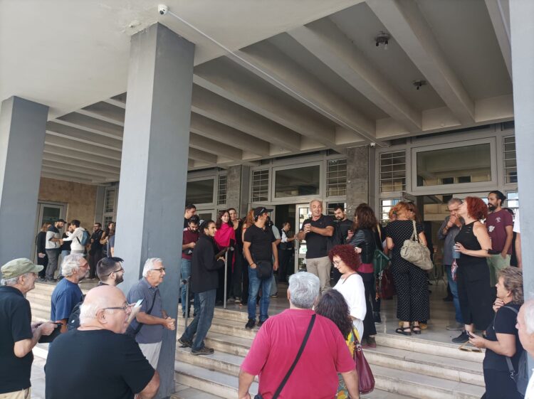 Νίκη του κινήματος ενάντια στους πλειστηριασμούς – Αθώοι οι δύο αγωνιστές (φωτο -βίντεο)