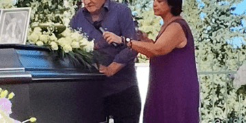 Σε κλίμα βαθιάς συγκίνησης η κηδεία του σ. Στάθη Παπαστεφανάτου