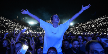 Αντιπολίτευση ανατροπής, Αριστερά προοπτικής