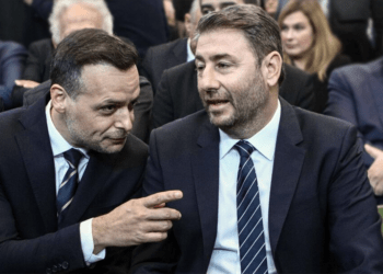 Πολύ ΠΑΣΟΚ για το τίποτα και γεωγραφικός διχασμός