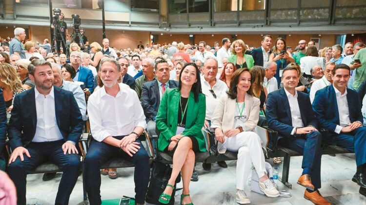 ΠΑΣΟΚ: Οι ψηφοφόροι ψηφίζουν αλλά οι συμφωνίες θα βγάλουν πρόεδρο