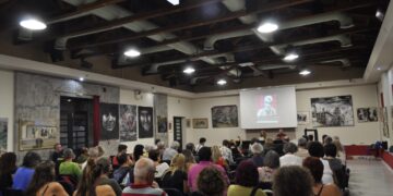 Νίκος Αδαμόπουλος: Εκδήλωση μνήμης της «Εκτός Σχεδίου» στη Νέα Ιωνία – «Ο Νικόλας είναι παρών» (φωτο – βίντεο)