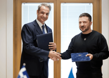 Επικίνδυνη συμφωνία πολέμου και πυρηνικές ασκήσεις