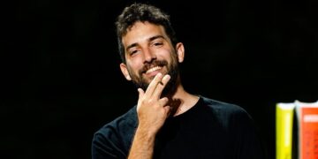 Γιώργος Πισίνας: «Είμαστε η φωνή που προσπαθούν να φιμώσουν»