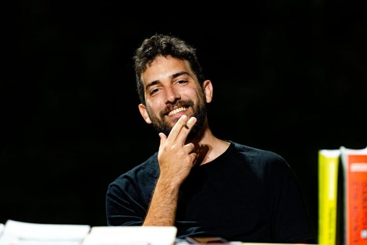 Γιώργος Πισίνας: «Είμαστε η φωνή που προσπαθούν να φιμώσουν»