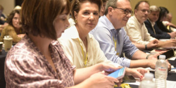 ΣΥΡΙΖΑ: Από τη δεξιόστροφη μετάλλαξη στην τερατογένεση και τους «δικτατορίσκους»