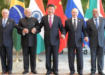Περί BRICS και G7