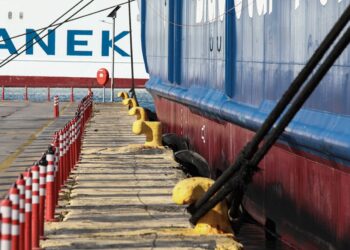 Νέα 48ωρη απεργία στα πλοία – Οι ναυτεργάτες κλιμακώνουν τον αγώνα τους