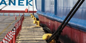 Νέα 48ωρη απεργία στα πλοία – Οι ναυτεργάτες κλιμακώνουν τον αγώνα τους