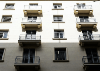 Συνεχίζεται και επιδεινώνεται η εξαθλίωση στο Πολυδύναμο Κέντρο Αστέγων
