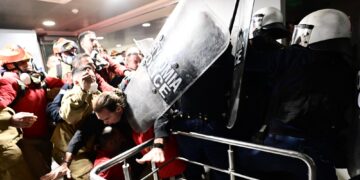 εποχικοί πυροσβέστες