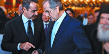 Δείγμα κρίσης η διαγραφή Σαμαρά, εξώσεις και ανακατατάξεις στη «γαλάζια» πολυκατοικία