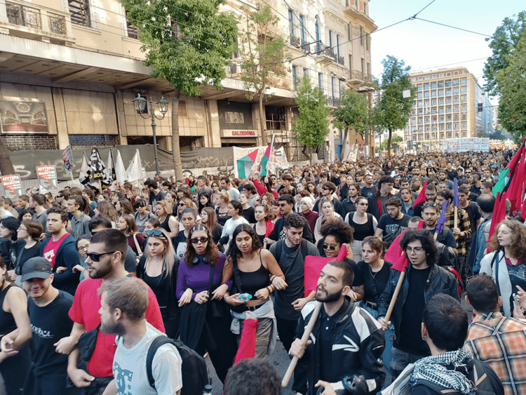 Φοιτητικοί σύλλογοι: Ούτε με στεφάνια, ούτε με γιορτές…