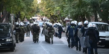 ΑΝΤΑΡΣΥΑ: Καταγγελία για την αστυνομοκρατία και τις συλλήψεις στο Πολυτεχνείο: