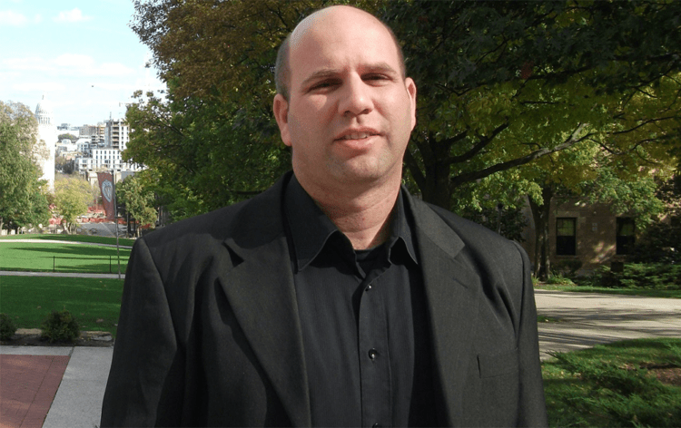 Ερνέστο Ντοµίνγκες Λόπες: Στις ΗΠΑ υπάρχει πλουτοκρατία, η εργατική τάξη δεν είχε εναλλακτική