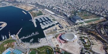 «Ανάπλαση» Φαληρικού Όρμου με παράδοση σε ιδιώτες